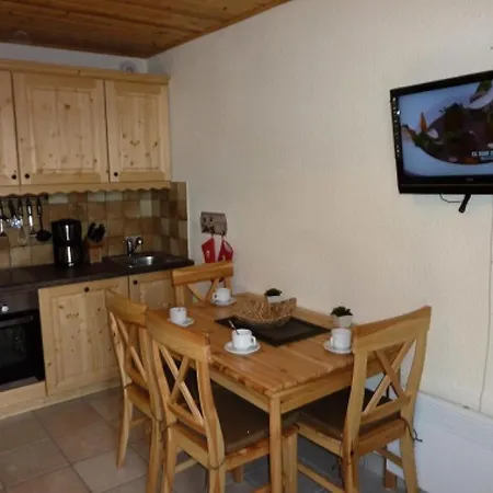 Eterlous - Pour 4 Personnes 33 Val Thorens